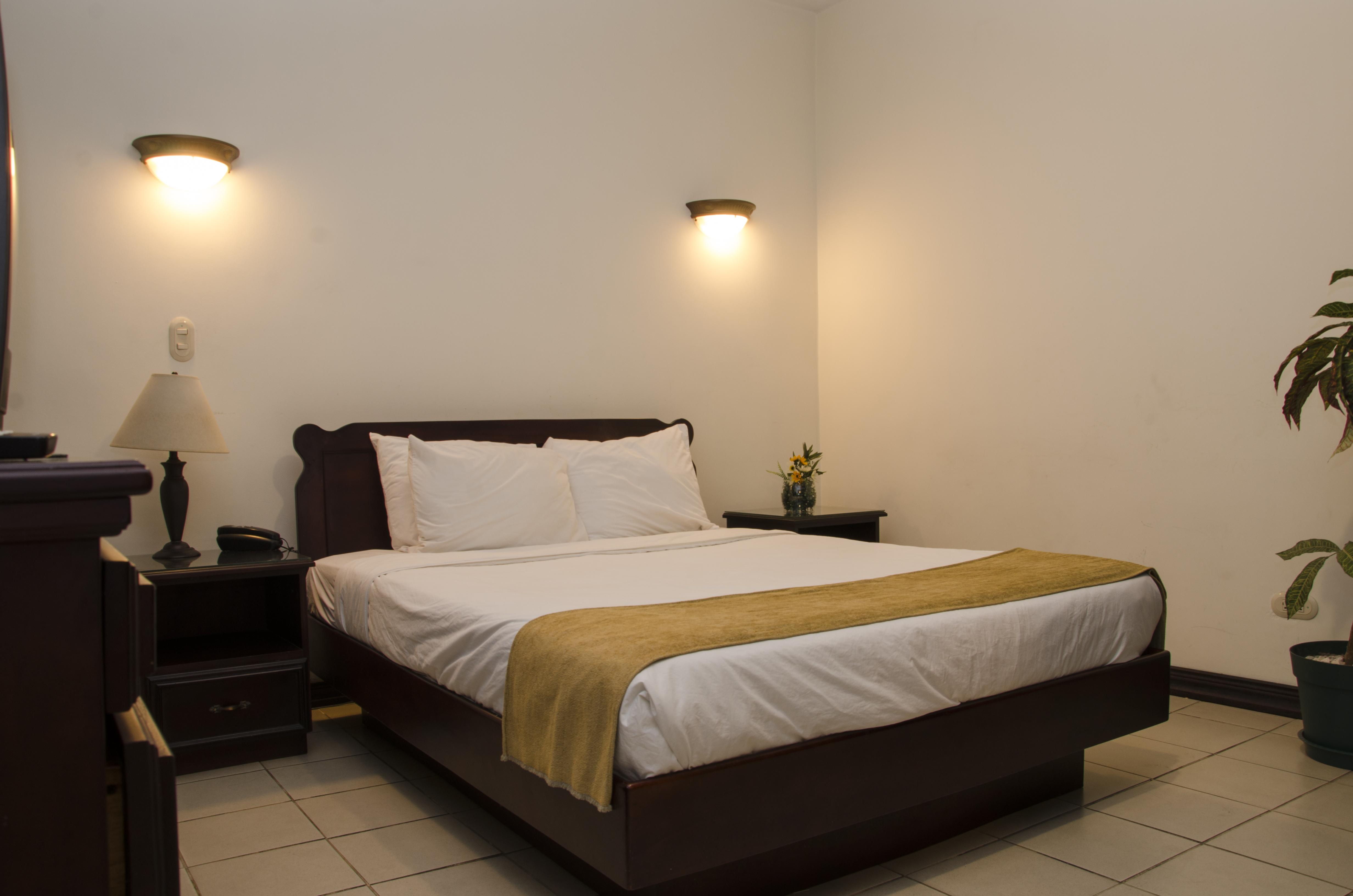 Hotel Plaza Real Suites & Apartments San Jose מראה חיצוני תמונה