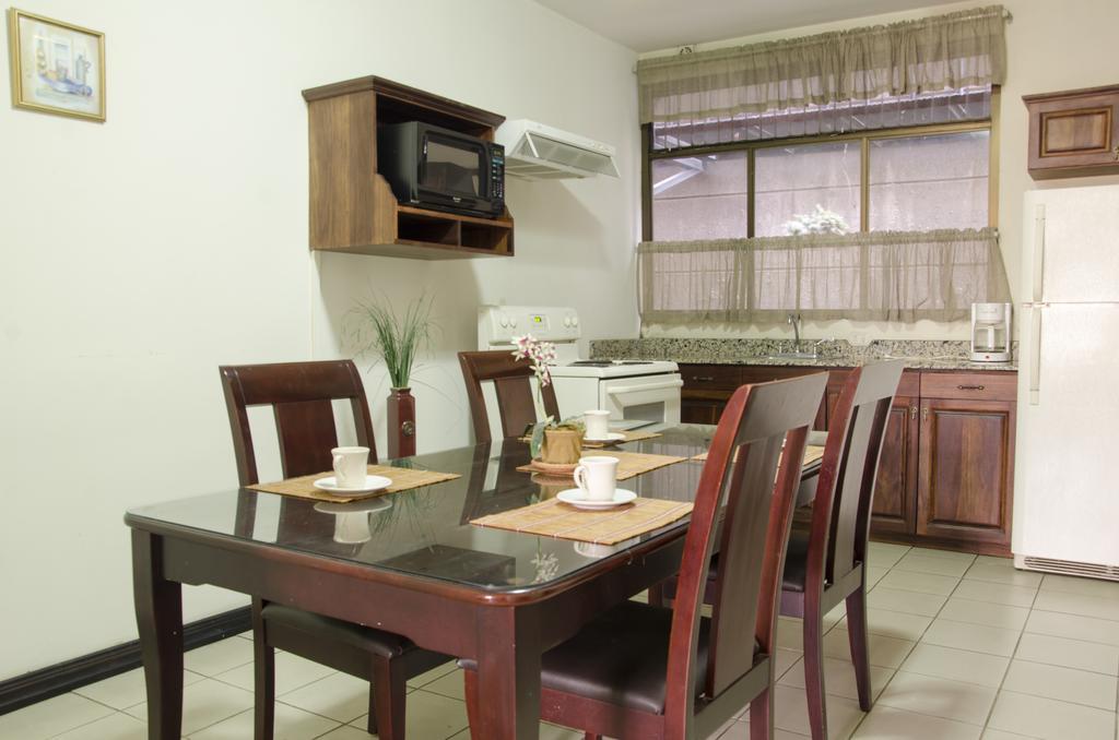 Hotel Plaza Real Suites & Apartments San Jose מראה חיצוני תמונה